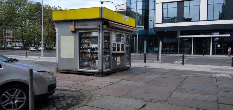 Kiosk, sklep przy dworcu Szczecin Główny