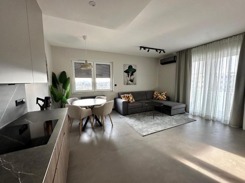 Pohl Apartament, place to stay near Września station