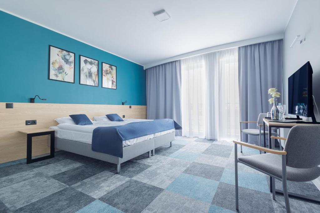 Platynowa, place to stay near Września station