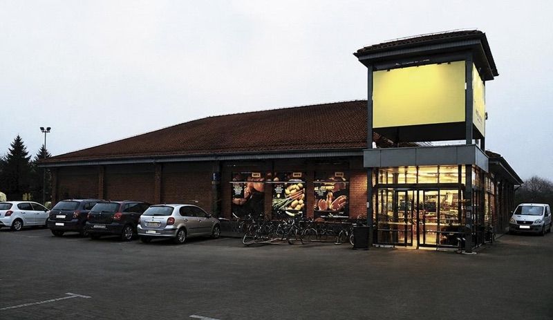 Netto, sklep przy dworcu Zdzieszowice