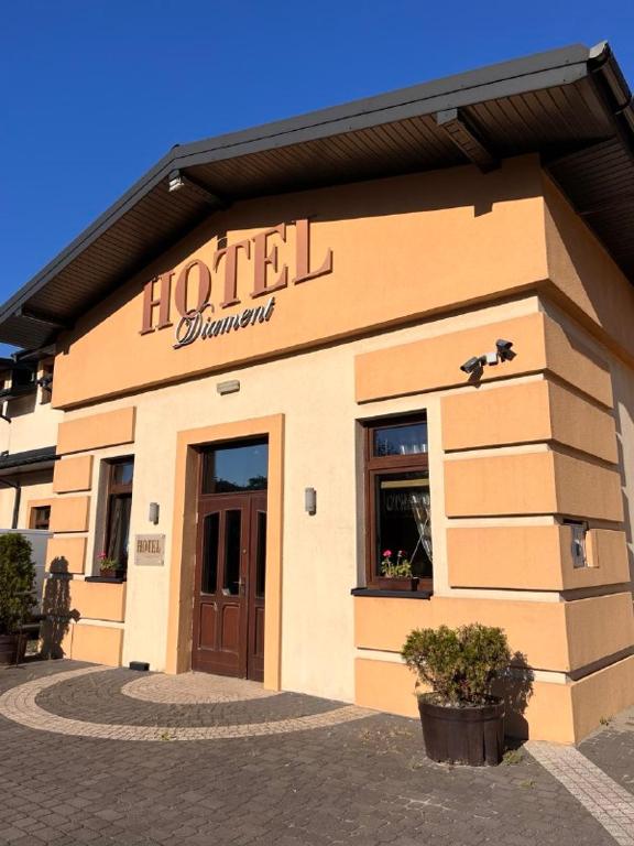 Hotel Diament Zajazd u Przemka, place to stay near Zgierz Dworzec Pkp station