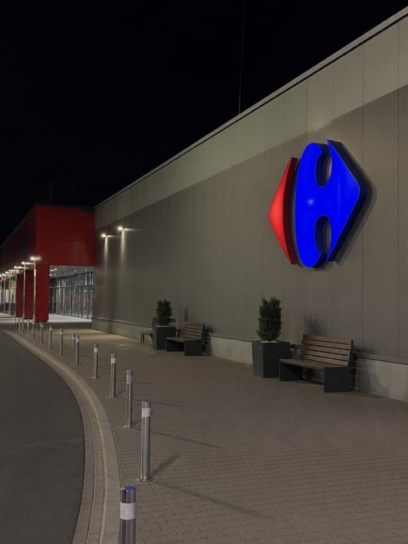 Carrefour, sklep przy dworcu Zgorzelec Miasto