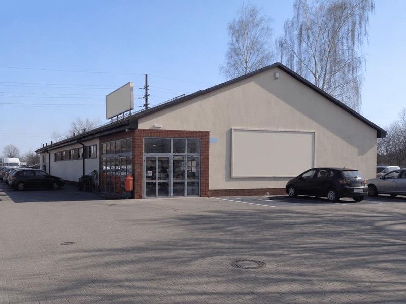 Dino, sklep przy dworcu Żyrardów