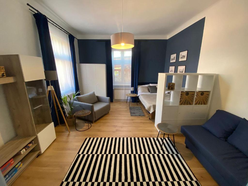 Błękitne Studio, place to stay near Żywiec station